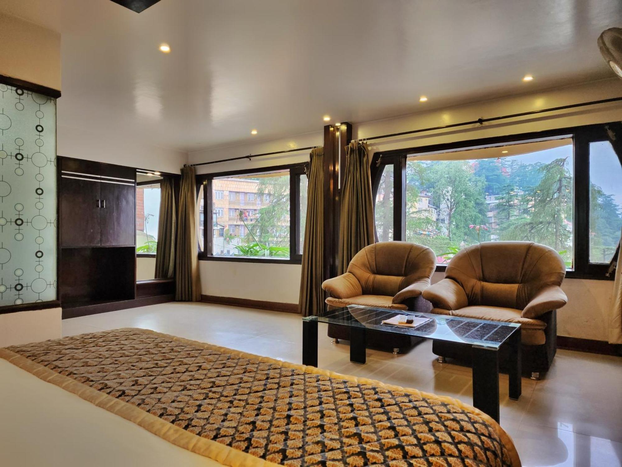 Hotel Surya Shimla Bagian luar foto