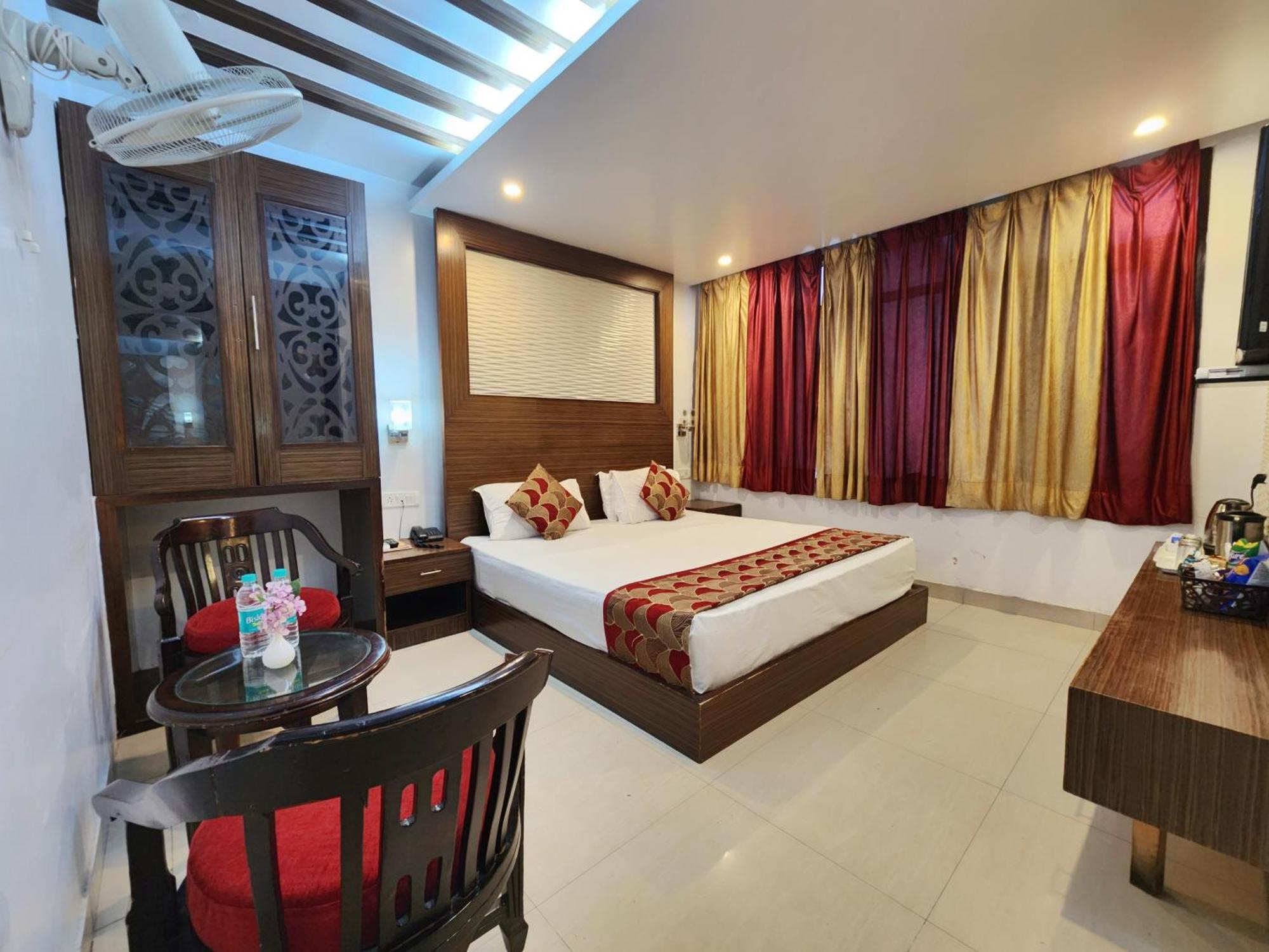 Hotel Surya Shimla Bagian luar foto